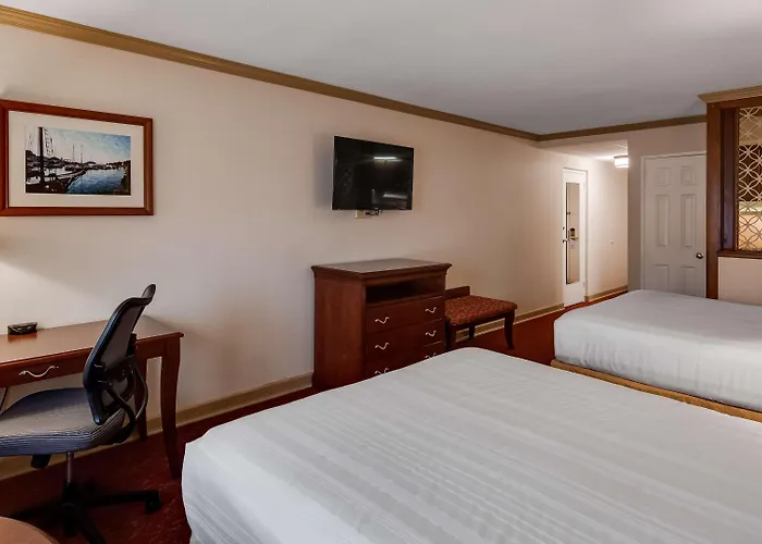 Best Western Plus Morristown Inn-Florham Park